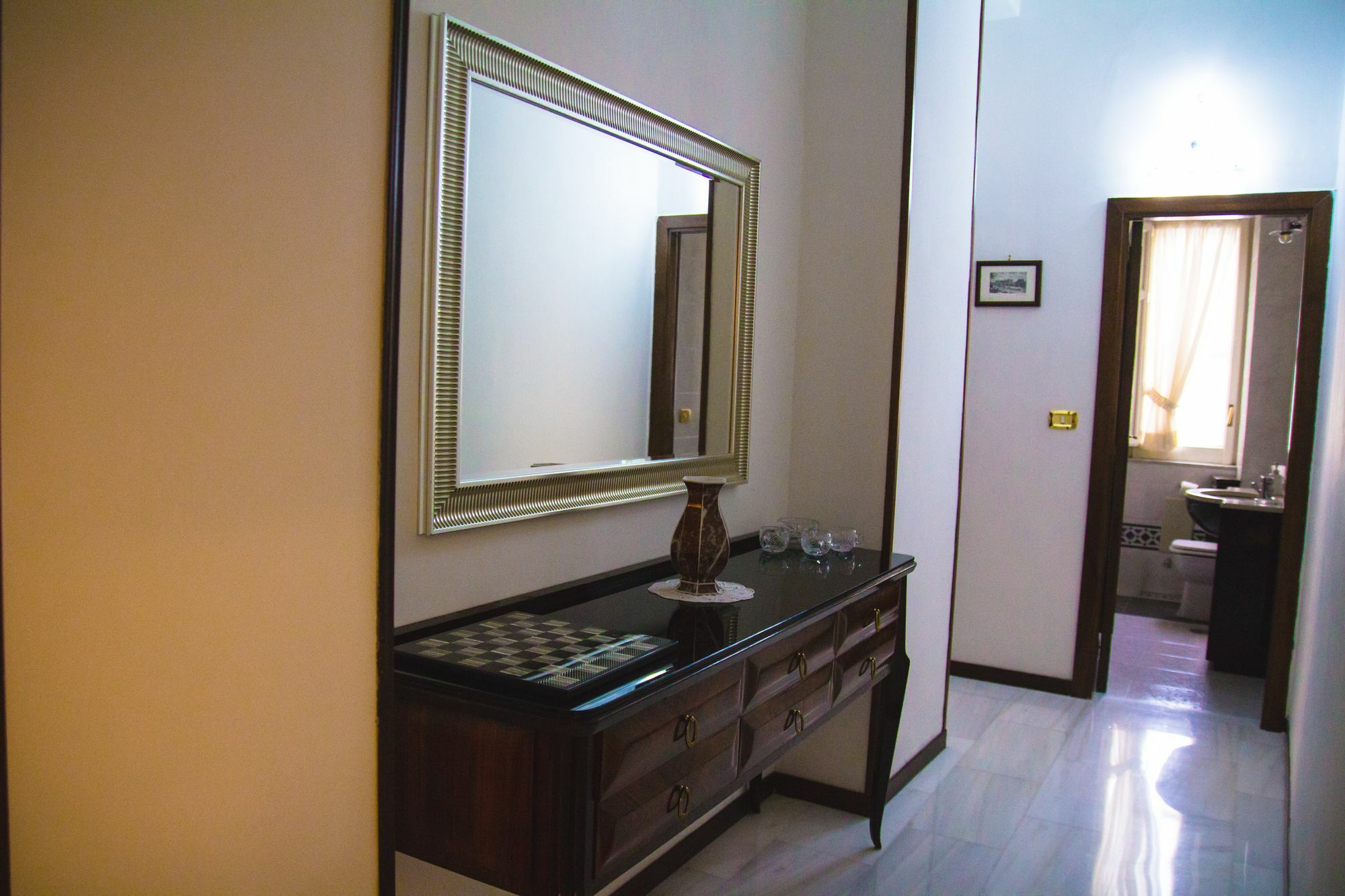 مبيت وإفطار نابولي Easy House المظهر الخارجي الصورة